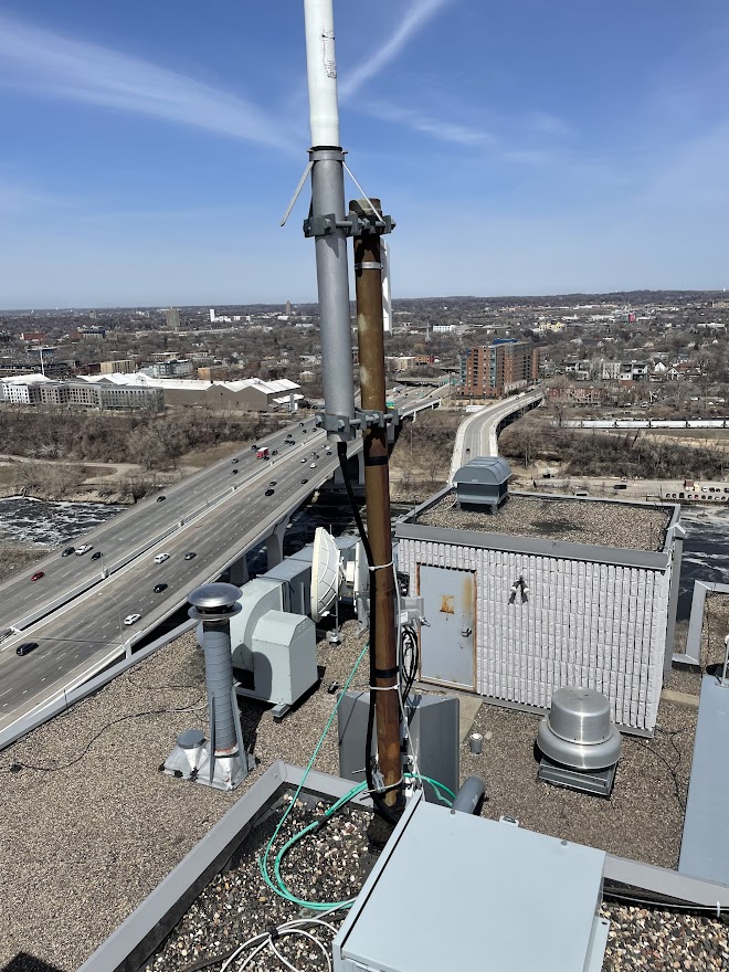 Mounting location for the Stationmaster antenna on Riverview.